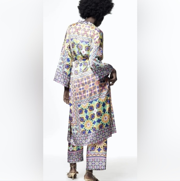 Zara Satin Multicolor Long Kimono Robe - Picture 2 of 9